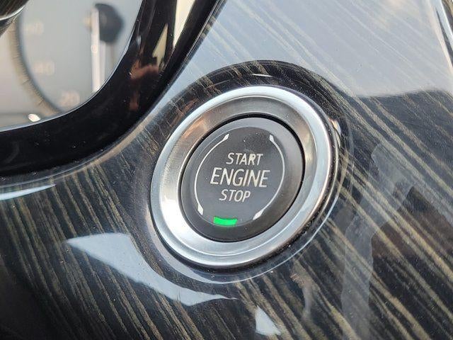 2023 Cadillac XT6 FWD Premium Luxury