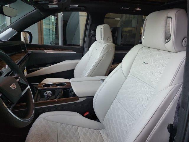 2026 Cadillac Escalade ESV 4WD Platinum Luxury