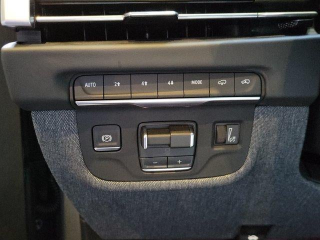 2026 Cadillac Escalade ESV 4WD Platinum Luxury